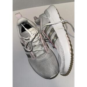 Adidas CLOUDFOAM PURE  White Mint Pink Running Shoes Kids Sz 5